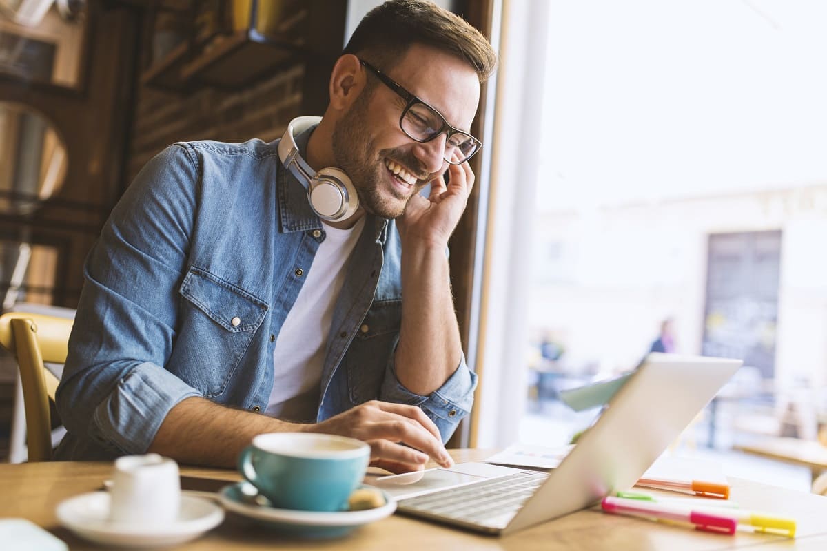 Cara-Membangun-Usaha-Dengan-Freelancer (1)